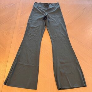 YITTY High-Rise Yoga Leggings